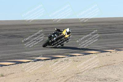 media/Oct-26-2025-Race Pace (Sun) [[c1447ca738]]/Non Verified (1st 20 Minutes of every Hour)/1-Bowl (915am)/